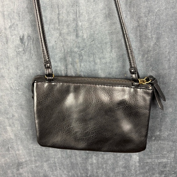 Safe keeper Sleek Black Mini Bag with Modern Design perfect for travel! - Picture 7 of 13